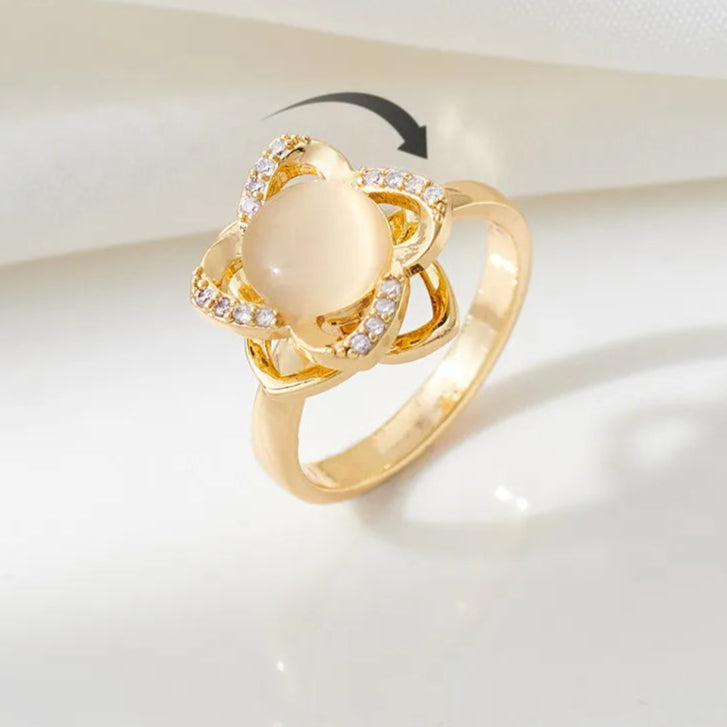 Avelora anxiety ring lifestyle - everyday calm jewelry