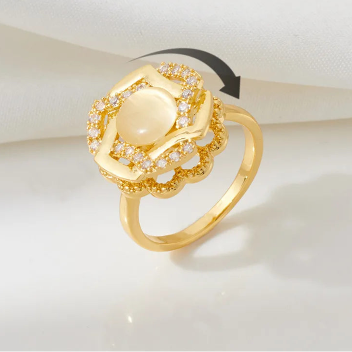 Avelora calm ring final view - anxiety relief jewelry