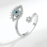 Amaris anxiety band on finger - premium calm ring