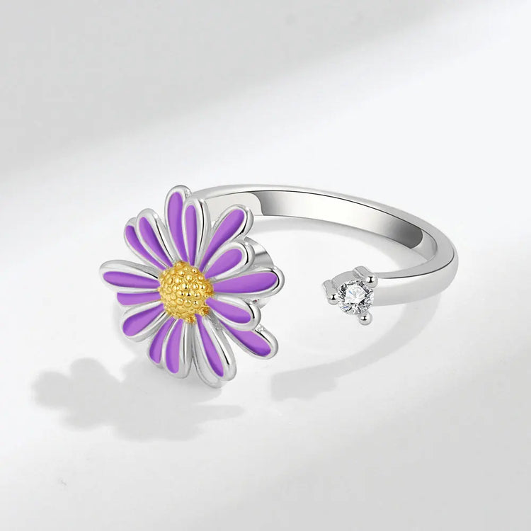 Aurelia fidget ring multiple angles - golden stress relief