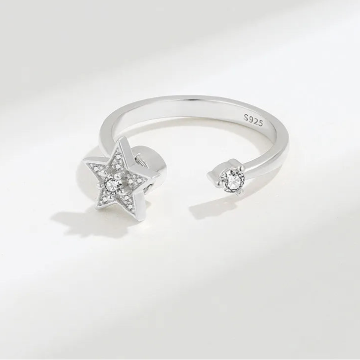 Aurevo Luxe anxiety ring gift - luxury calm jewelry