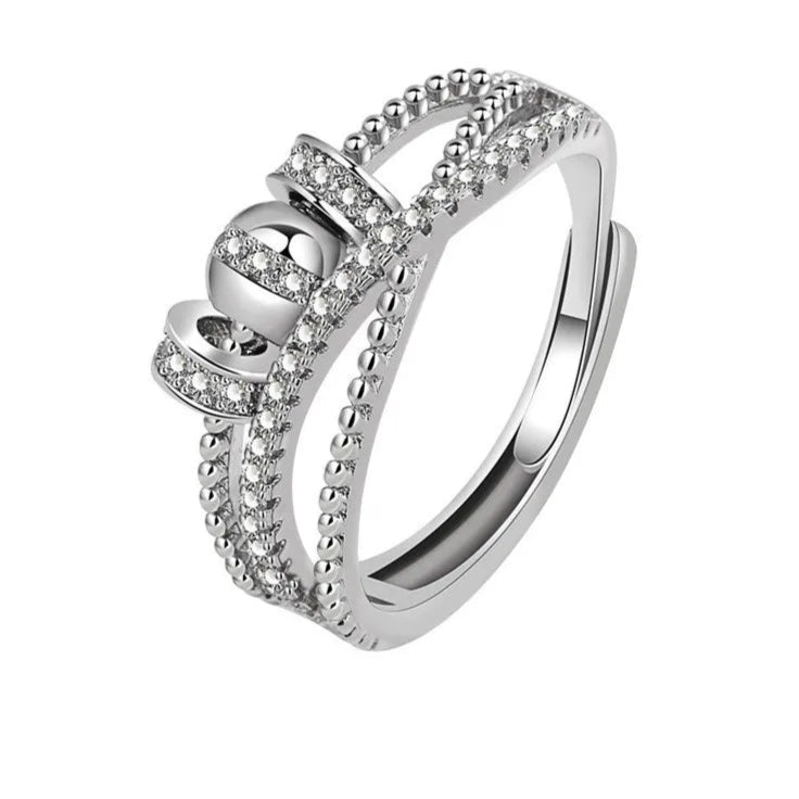 Azura anxiety ring lifestyle - everyday calm jewelry