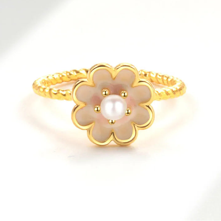 Amara Collection