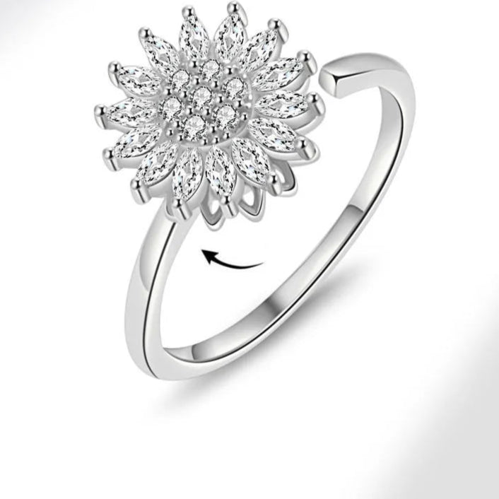 Amara calm ring side detail - anxiety relief jewelry