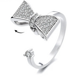 Auralis stress relief ring close-up - radiant fidget jewelry