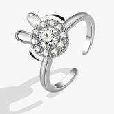 Azura stress relief ring angle - sky-blue fidget jewelry