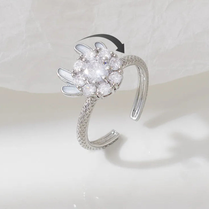 Avelora anxiety ring product shot - elegant calm band