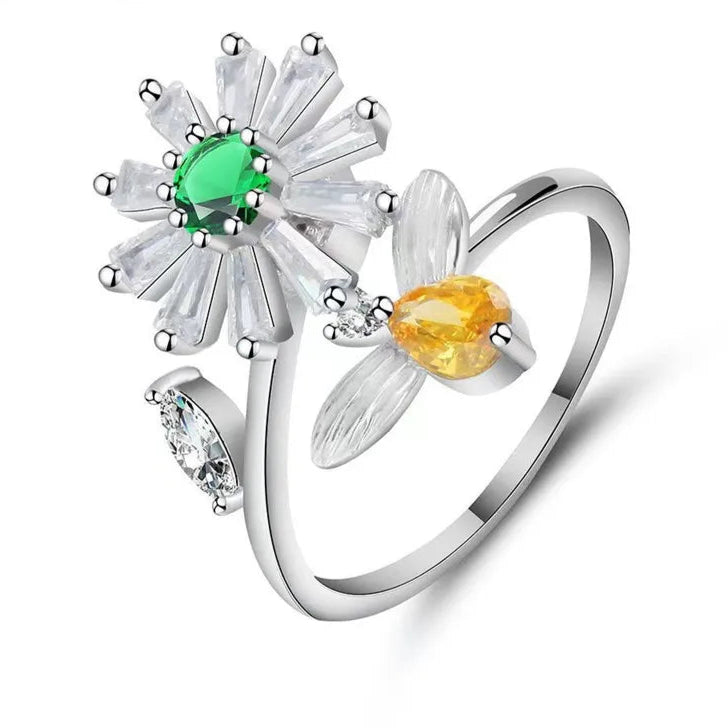 Avelora calm jewelry detail - anxiety relief ring